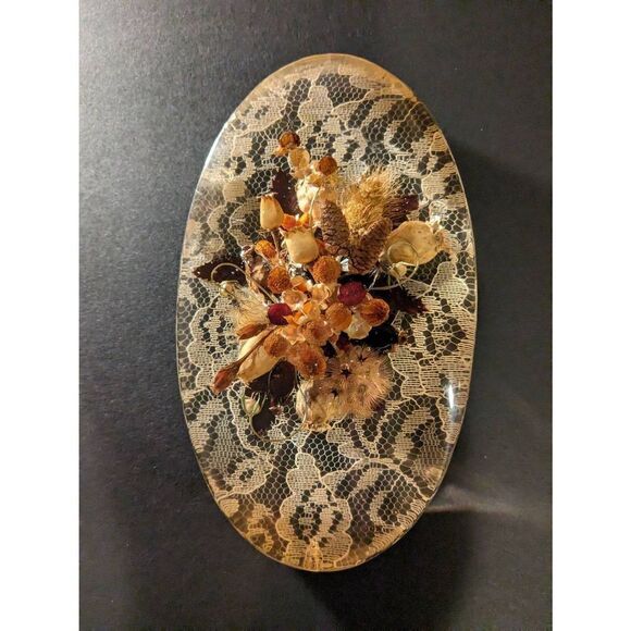 Vintage resin art dried flowers - Picture 2 of 7